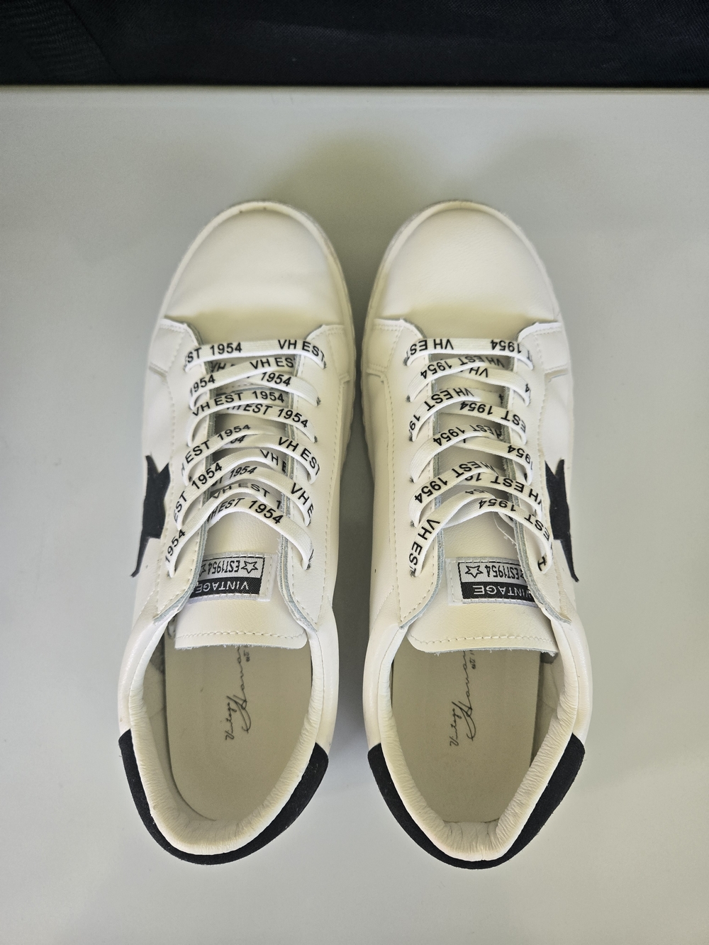 Vintage Havana Carla Star Sneakers - Picture 3 of 7